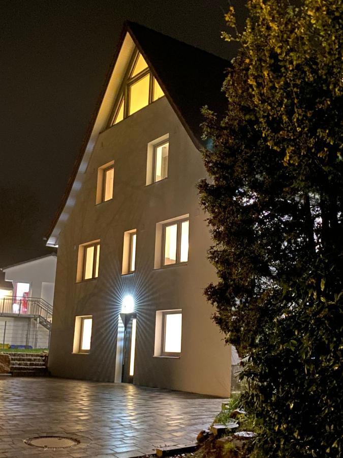 Helle, Grosszuegige Ferienwohnung Fuer 2 - 3 Personen Mit Parkplatz + E-Ladestation In Buchholz, Nordheide Buchholz in der Nordheide Ngoại thất bức ảnh