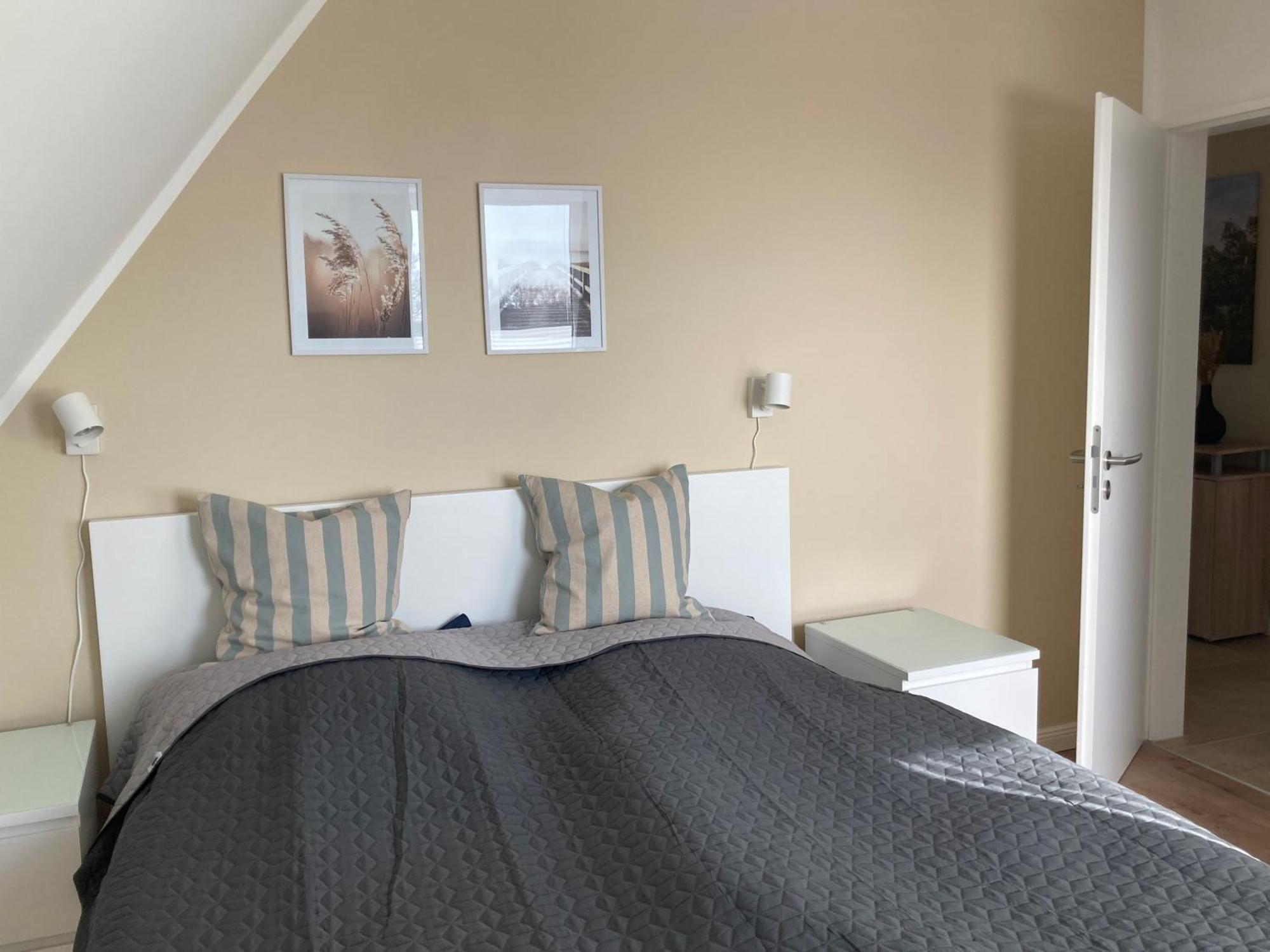 Helle, Grosszuegige Ferienwohnung Fuer 2 - 3 Personen Mit Parkplatz + E-Ladestation In Buchholz, Nordheide Buchholz in der Nordheide Ngoại thất bức ảnh
